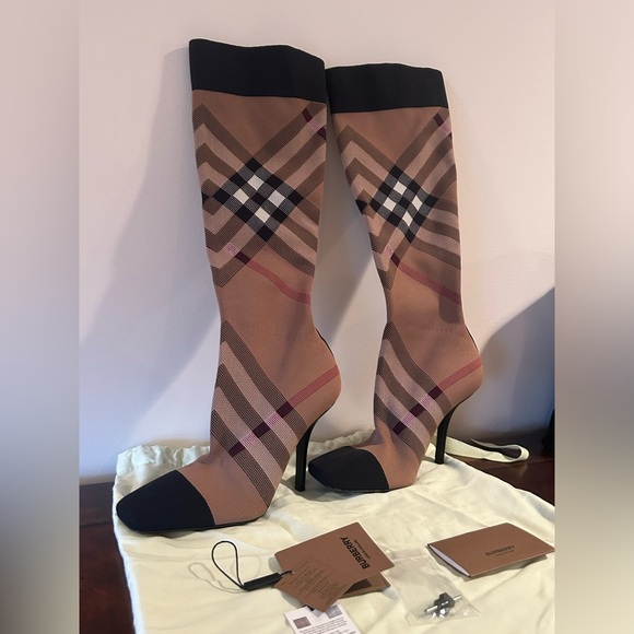 Burberry Beige check stretch knit sock boots - Picture 2 of 6